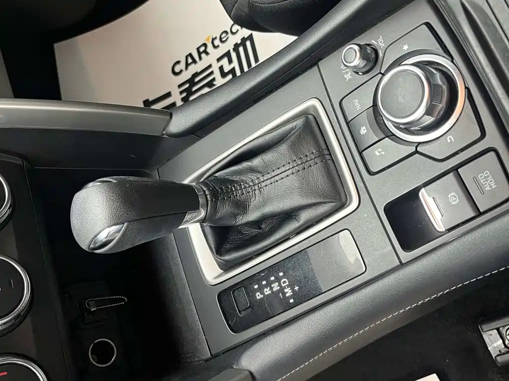 Mazda CX-4 2019 — фото 15
