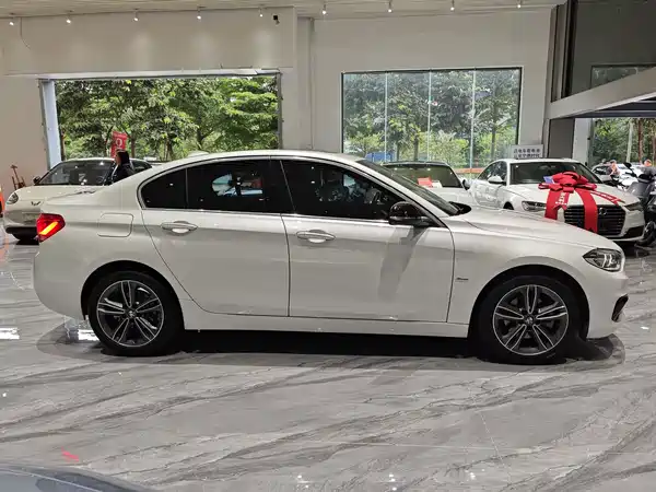BMW 1 Series 2018