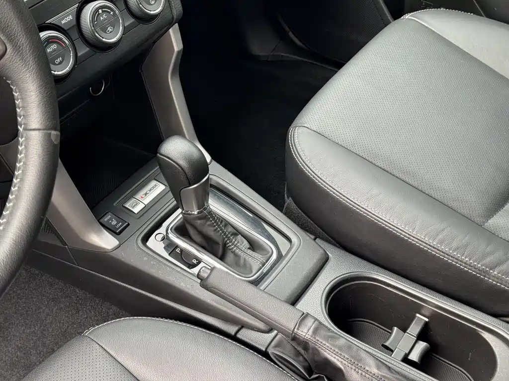 Subaru Forester 2014 — фото 12