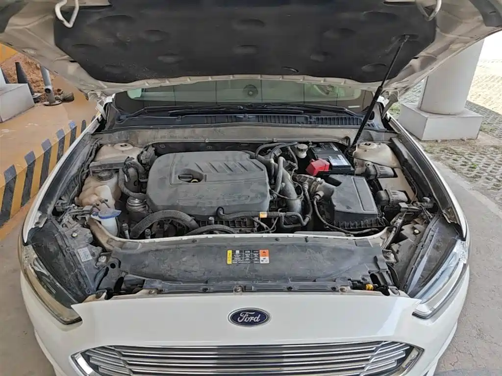 Ford Mondeo 2016 — фото 20