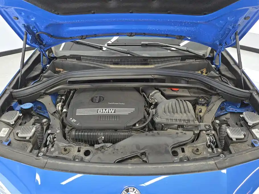 BMW X2 2023 — фото 10