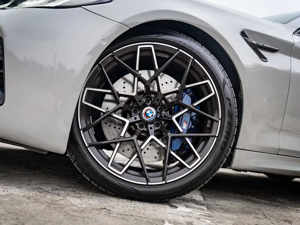 BMW M5 2021 — фото 5