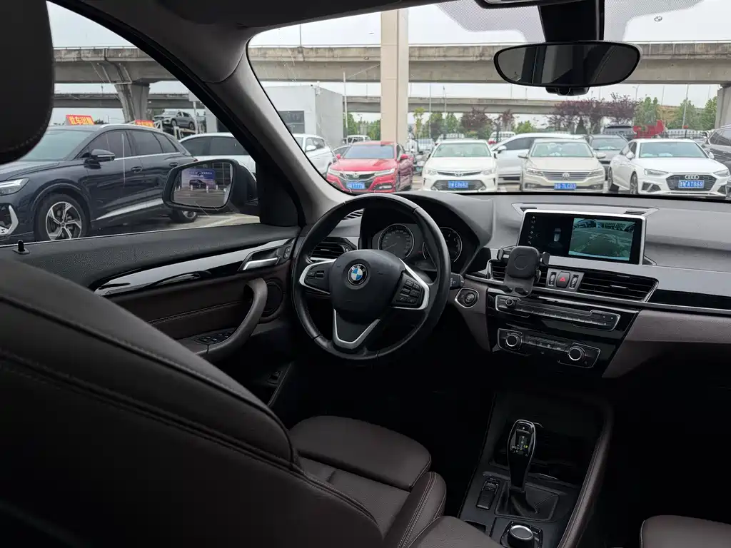 BMW X1 2020 — фото 9