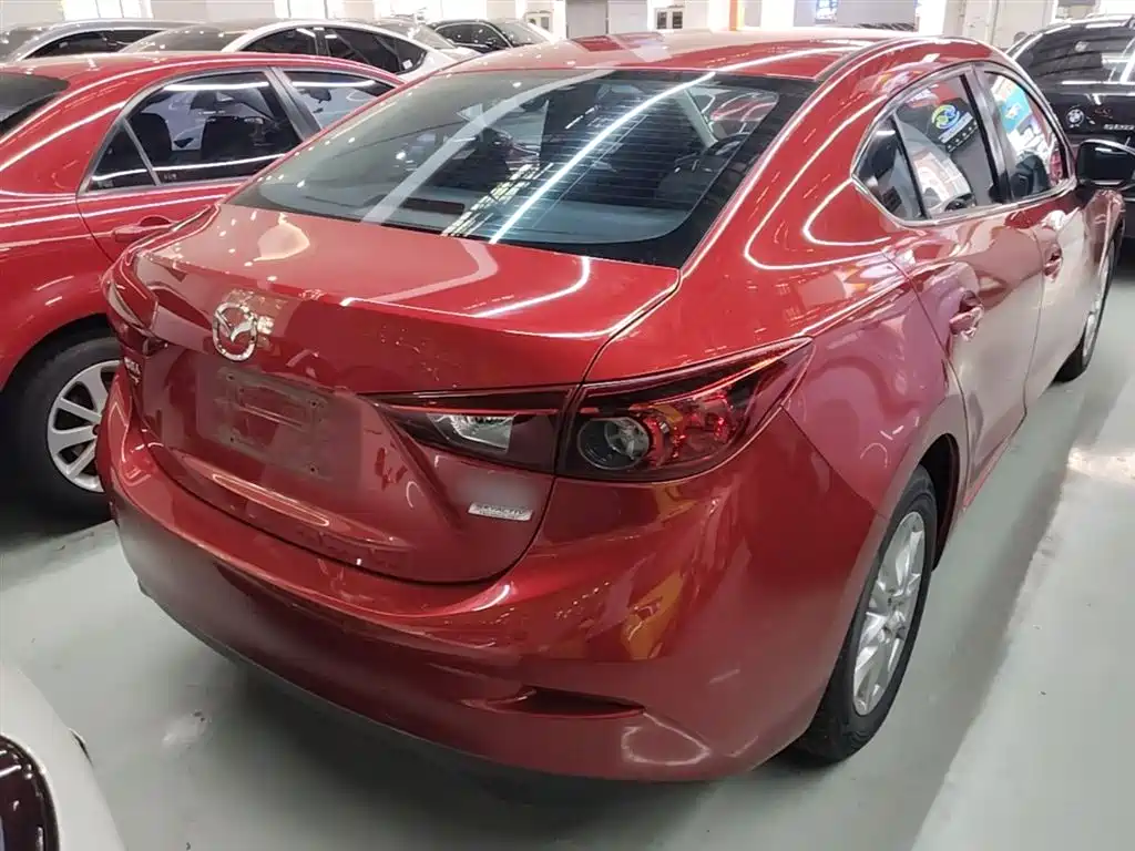 Mazda 3 Axela 2016 — фото 7
