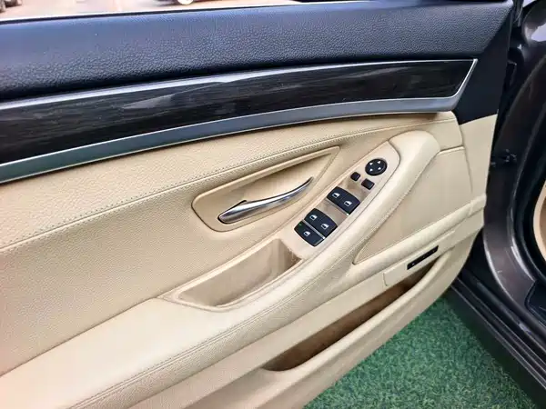 BMW 5 Series 2013