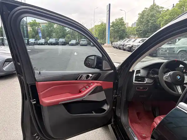 BMW X5 2023