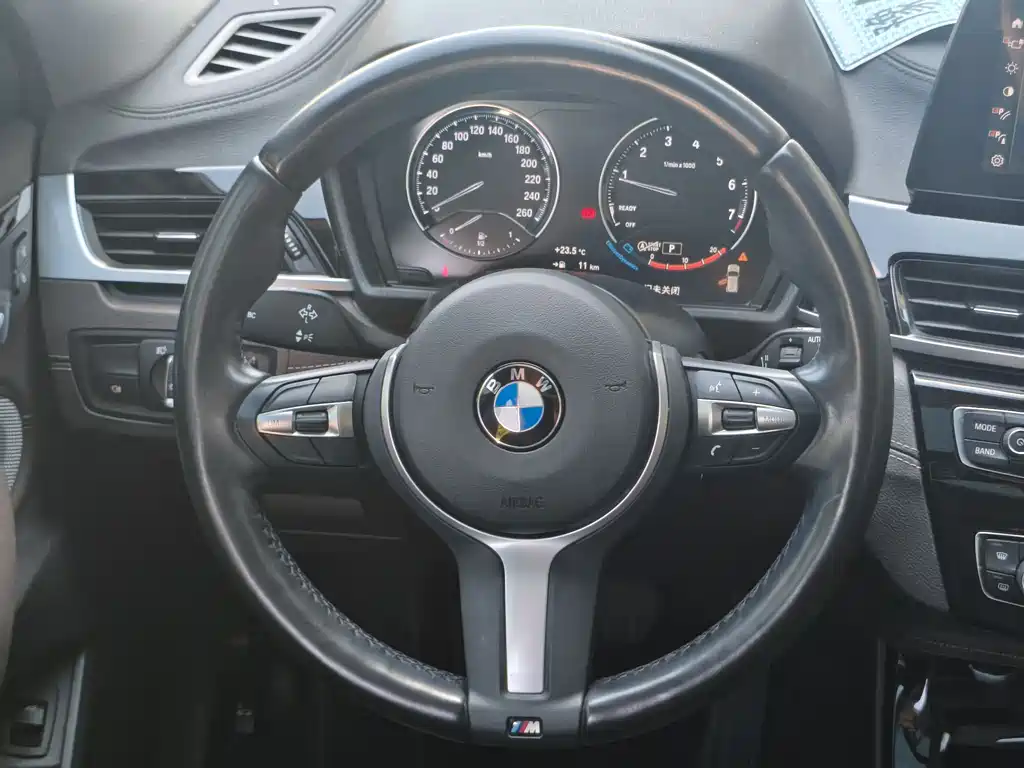 BMW X2 2022 — фото 12