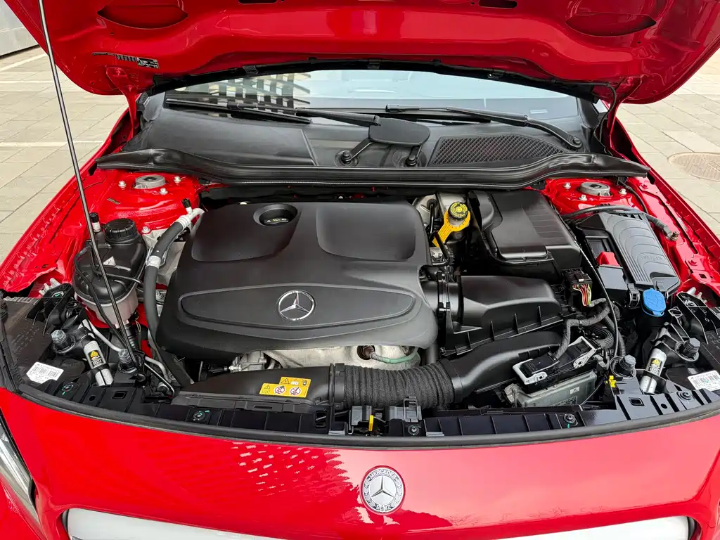 Mercedes-Benz GLA 2017 — фото 11