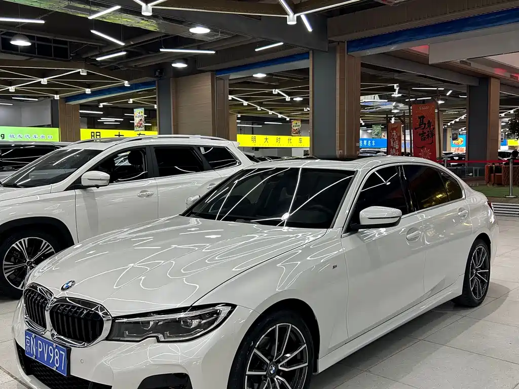 BMW 3 Series 2022