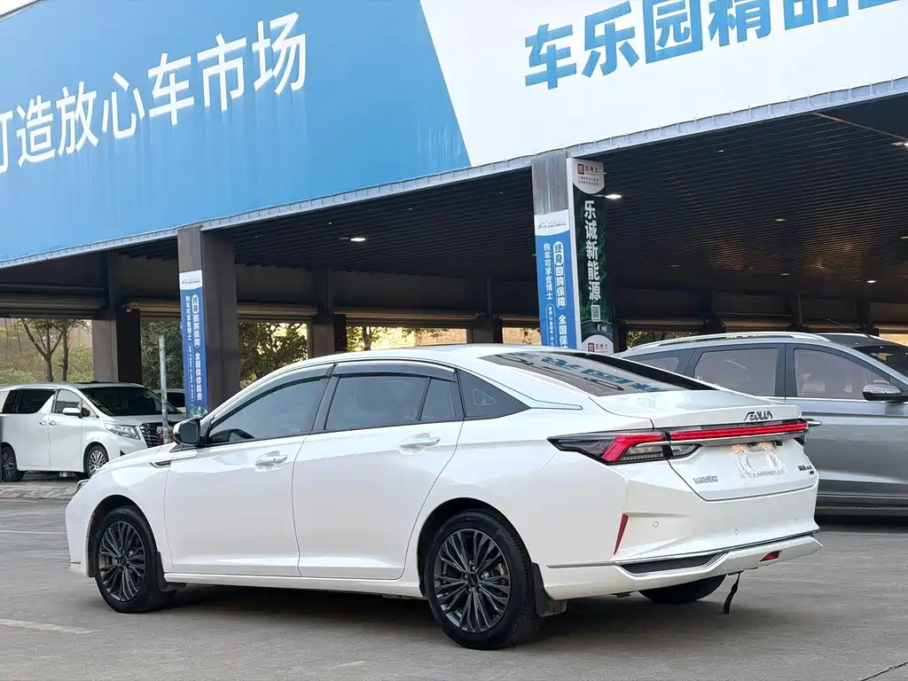 Dongfeng Yixuan MAX 2022 — фото 4