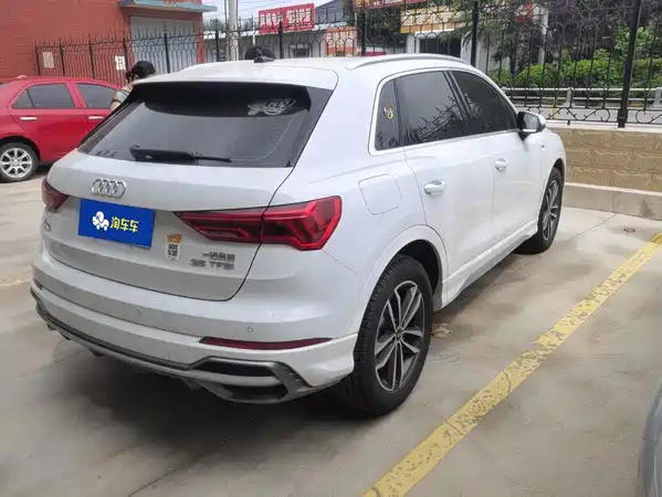 Audi Q3 2021