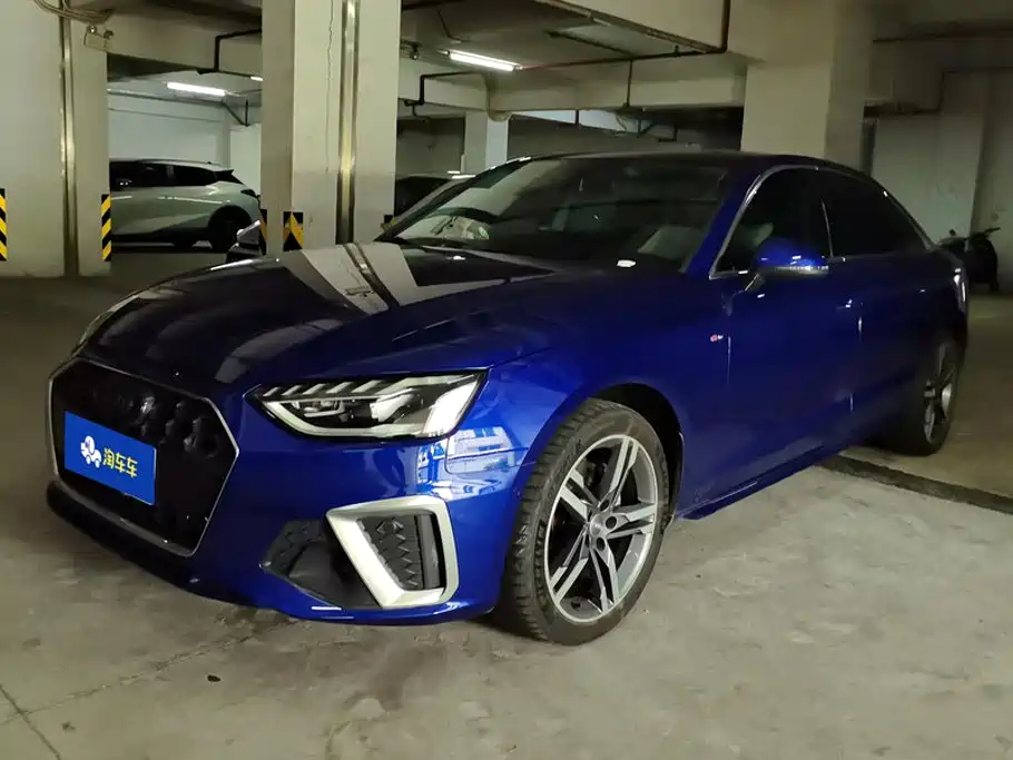 Audi A4L 2021