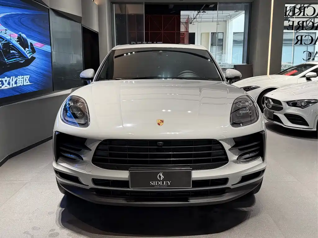 Porsche Macan 2021 — фото 2