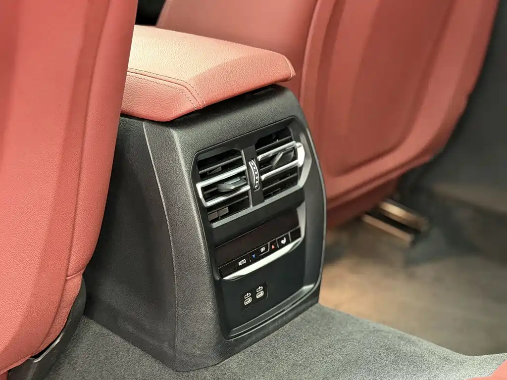BMW 3 Series 2022 — фото 15