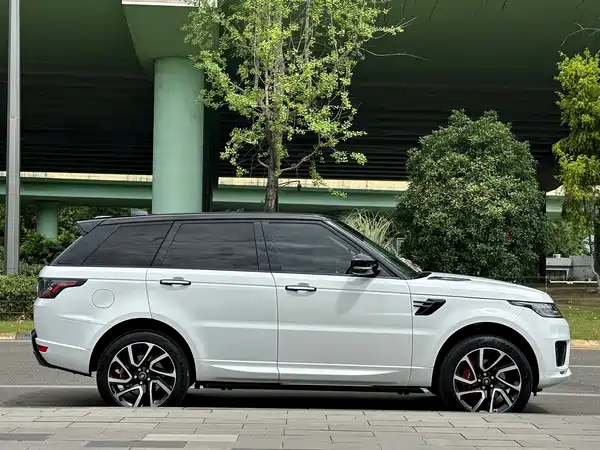 Land Rover Range Rover Sport 2021