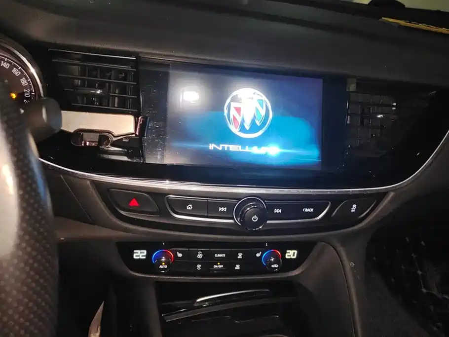 Buick Regal 2019 — фото 13