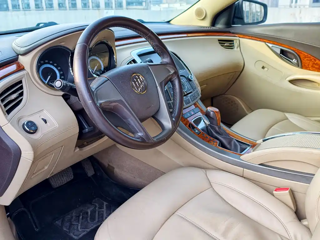Buick LaCrosse 2013 — фото 10