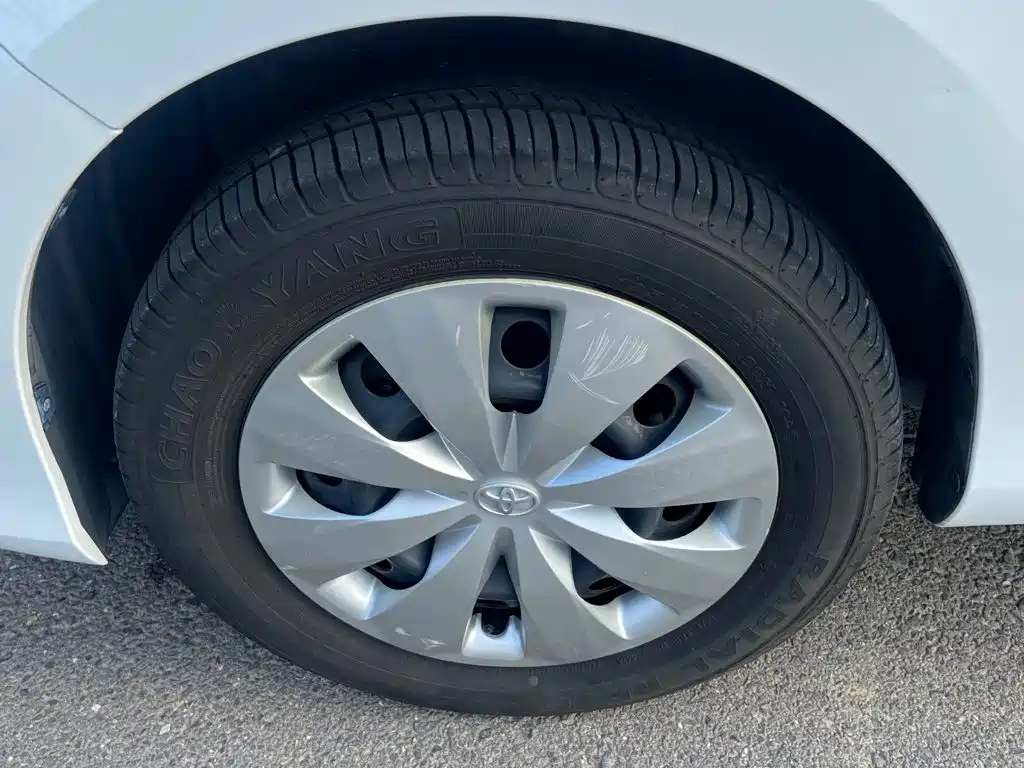 Toyota Yaris L 2019 — фото 15