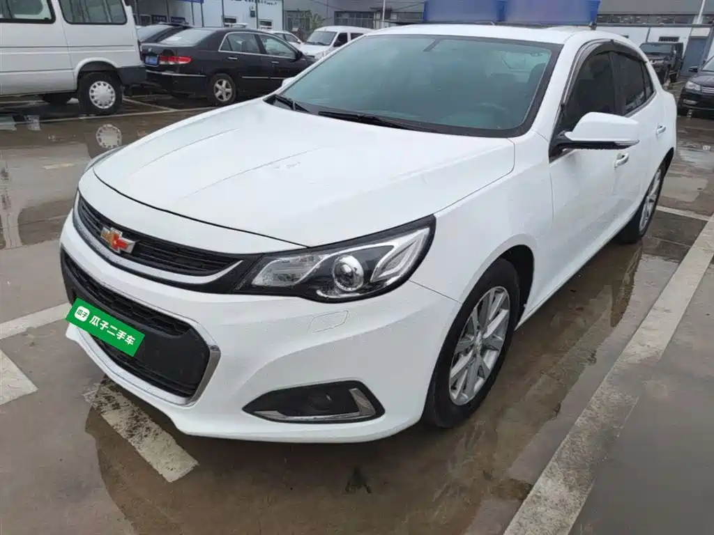 Chevrolet Malibu 2018 — фото 1