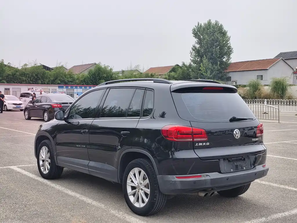Volkswagen Tiguan 2015 — фото 6