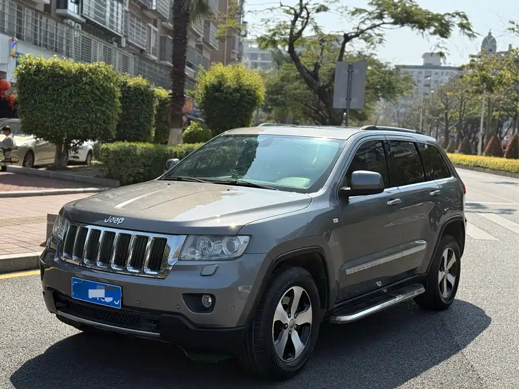 Jeep Grand Cherokee 2013