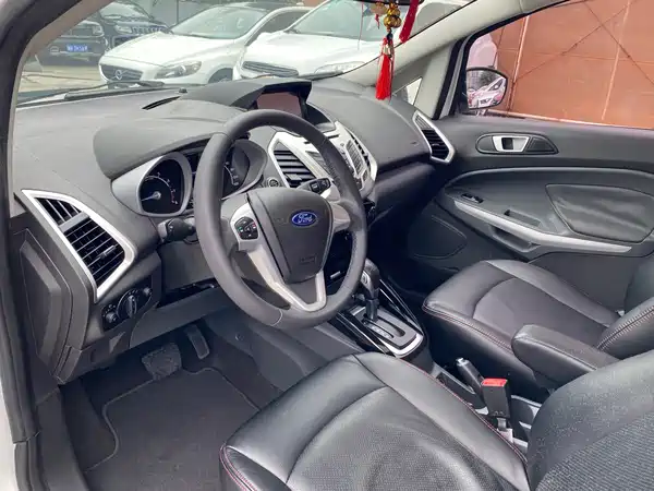 Ford EcoSport 2014