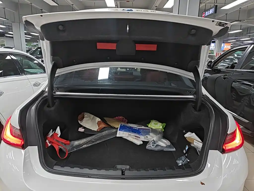 BMW i3 2022 — фото 19
