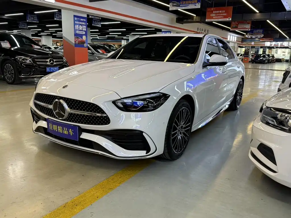 Mercedes-Benz C-Class 2023 — фото 1