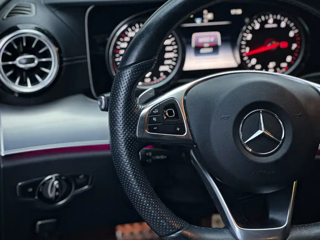 Mercedes-Benz E-Class 2018