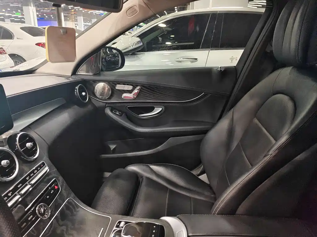 Mercedes-Benz C-Class 2018 — фото 6