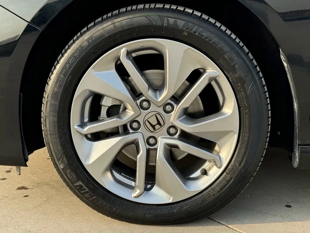 Honda Accord 2021 — фото 20