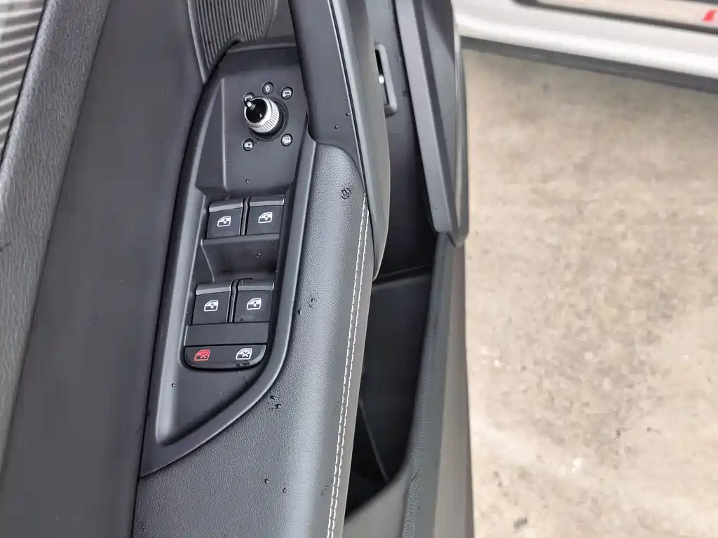 Audi Q5L 2019