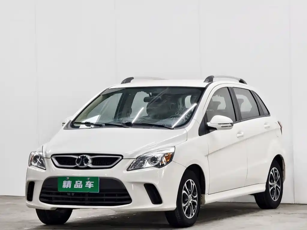 BAIC Senova D20 2016 — фото 1