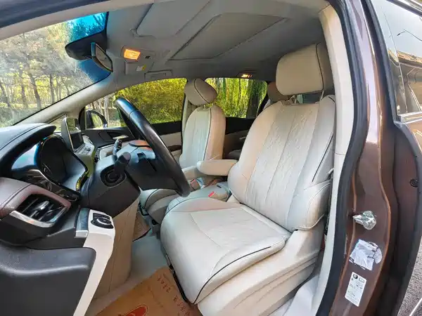 Buick GL8 2022