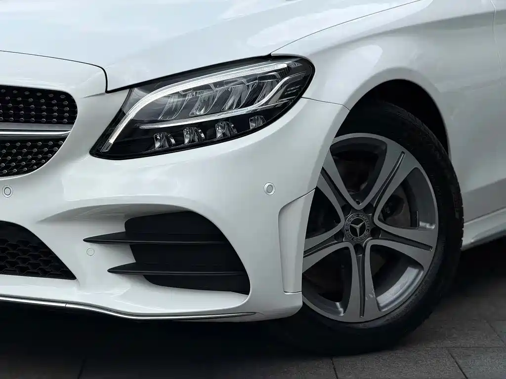 Mercedes-Benz C-Class 2020 — фото 10