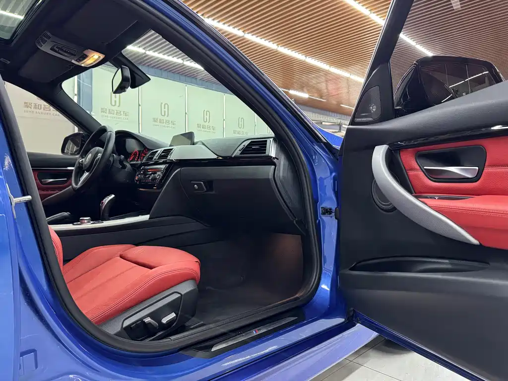 BMW 3 Series 2016 — фото 13