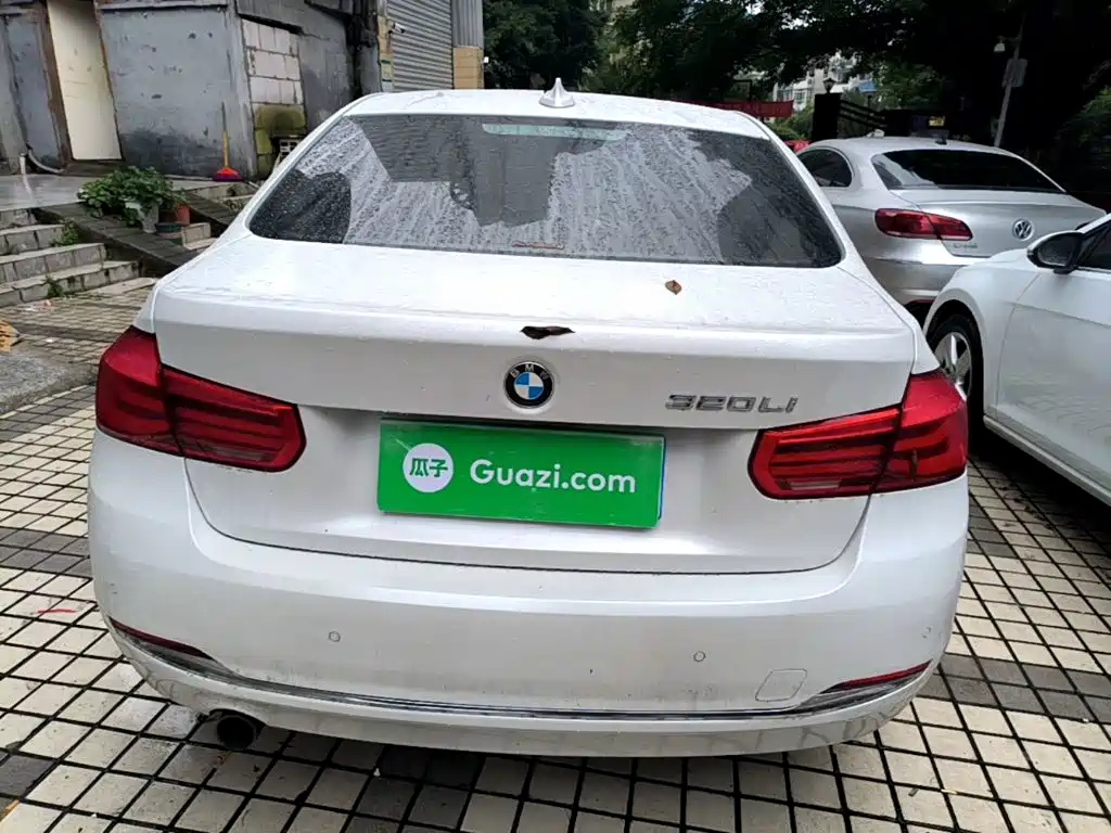 BMW 3 Series 2016 — фото 6