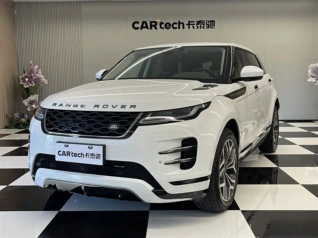 Land Rover Evoque 2023 — фото 1