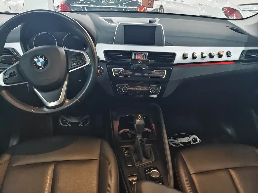 BMW X1 2018 — фото 13