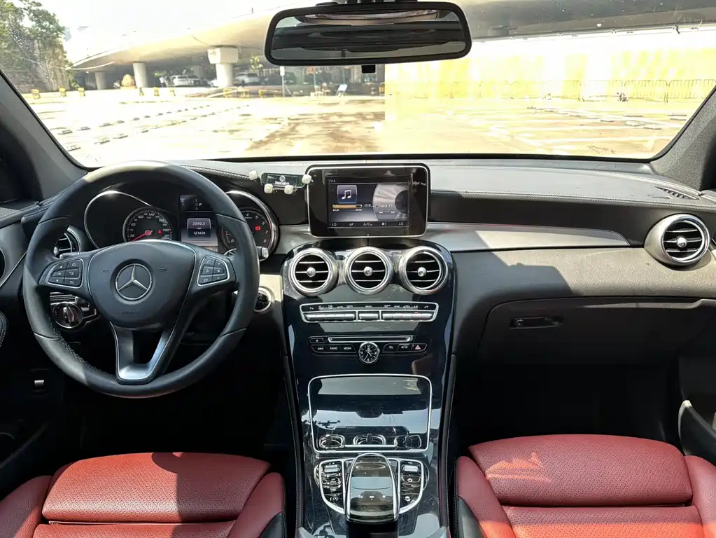 Mercedes-Benz GLC Coupe 2018 — фото 4