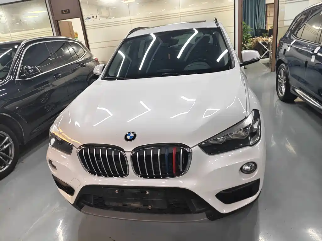 BMW X1 2018 — фото 2