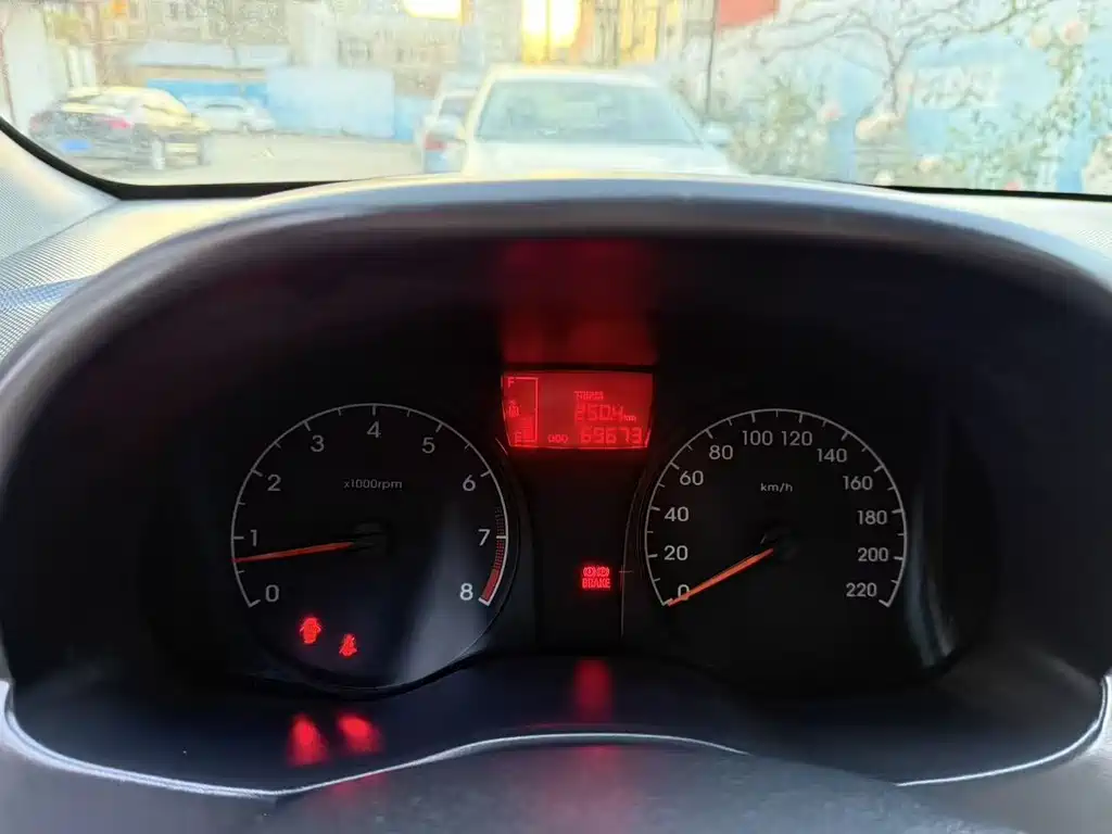 Hyundai Verna 2015 — фото 14