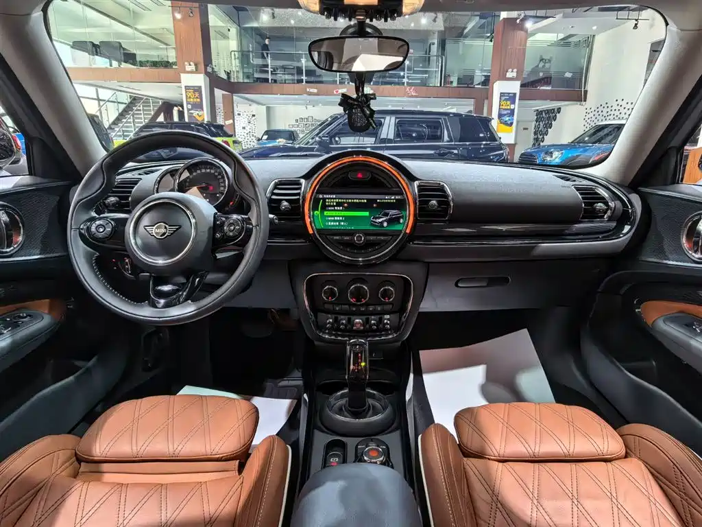 MINI Clubman 2020 — фото 7