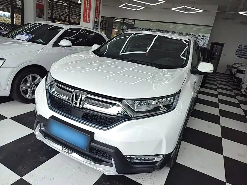 Honda CR-V 2018 — фото 1