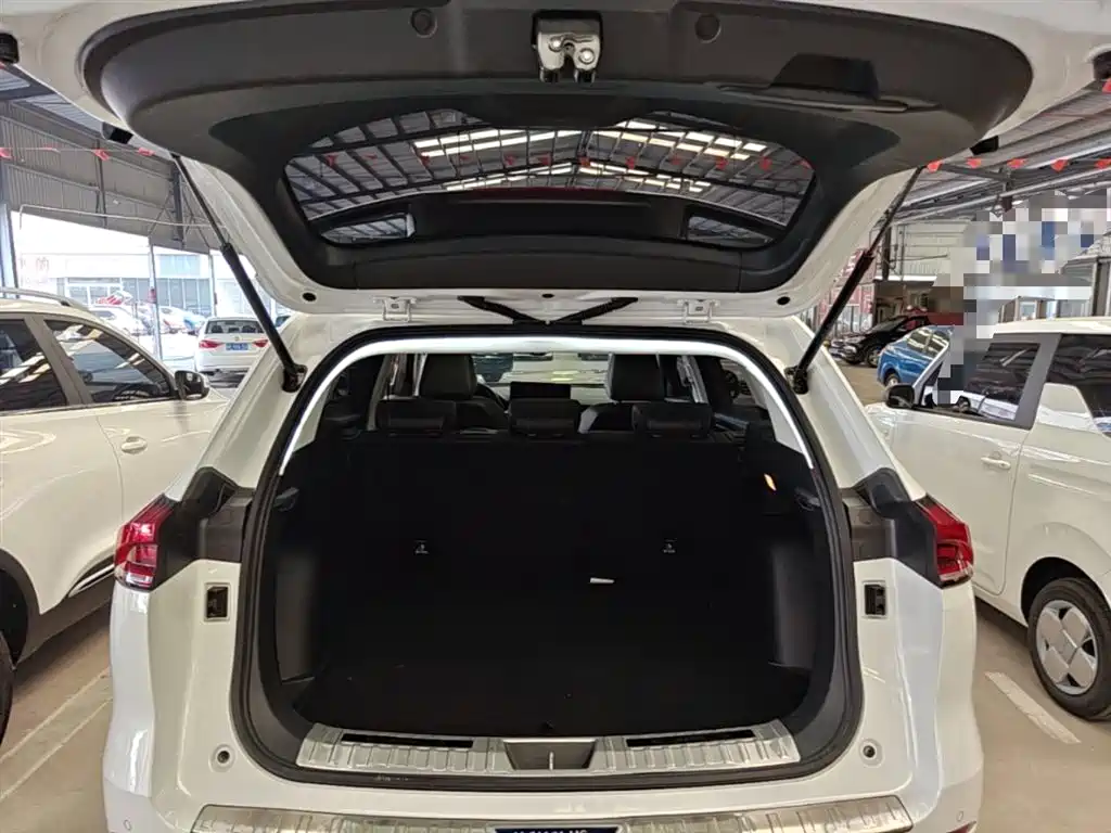 Haval H6 2023 — фото 19