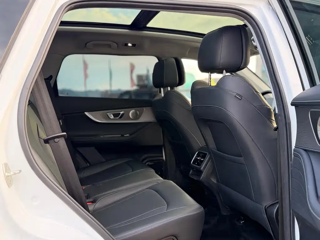 Chery Tiggo 8 PRO 2024 — фото 12