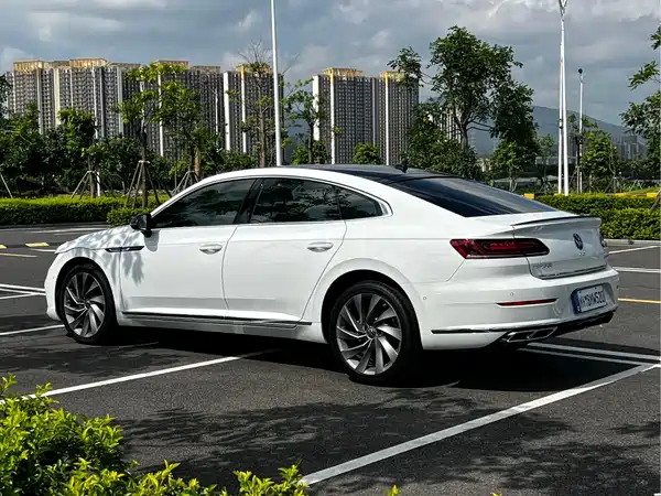 Volkswagen CC 2023