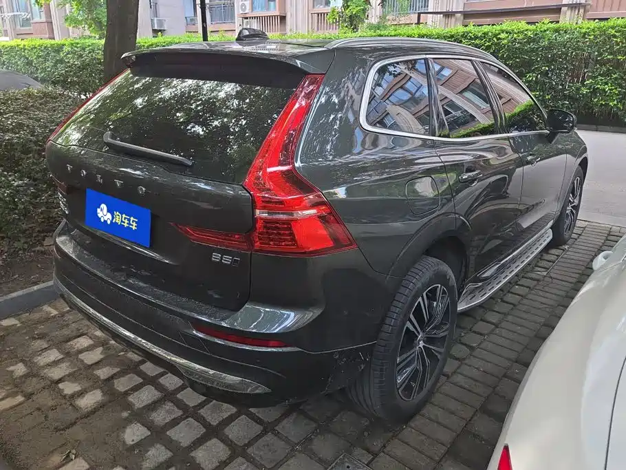 Volvo XC60 2021