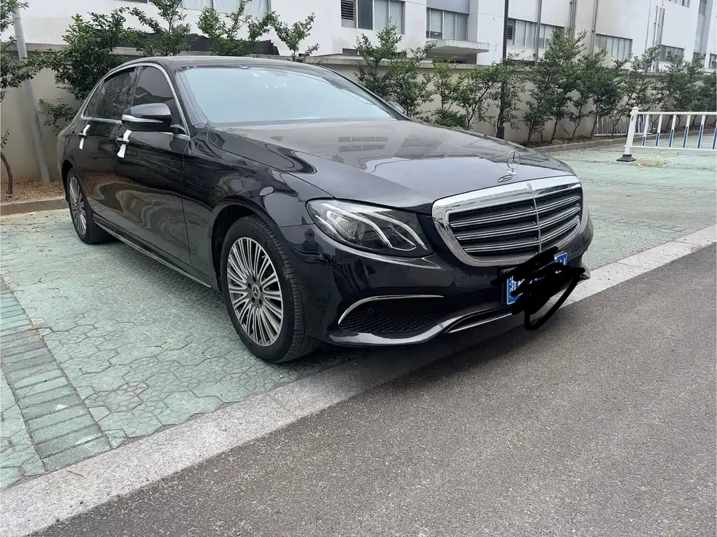 Mercedes-Benz E-Class 2019 — фото 3