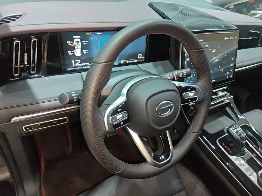 GAC Motor Trumpchi M8 2025 — фото 10